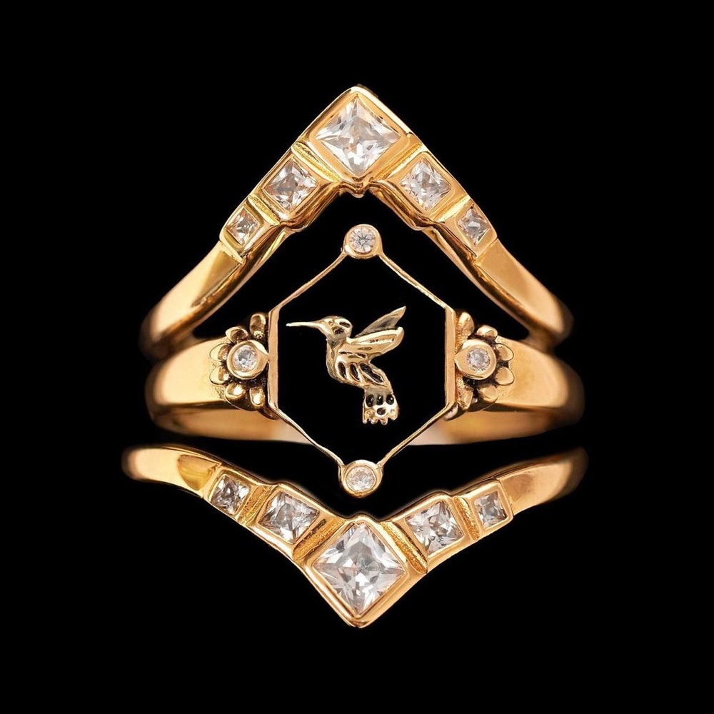 Little Rooms Hummingbird & Apex Rings Set in 18k gold - Size 8, NIB